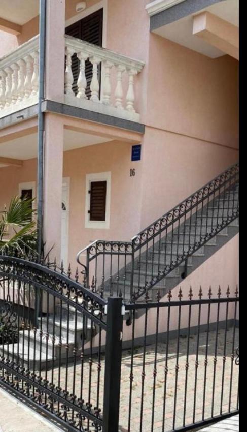 Villa Nera Vodice Exterior photo