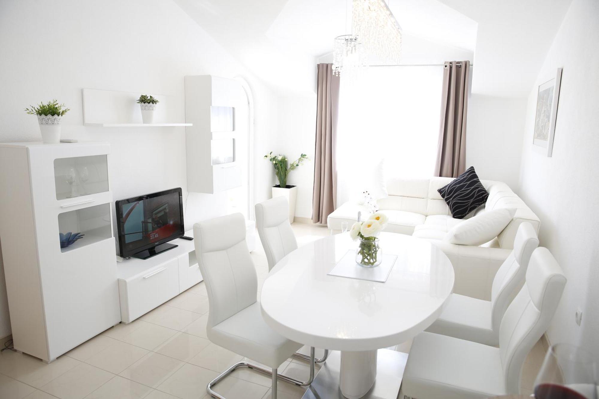 Villa Nera Vodice Exterior photo